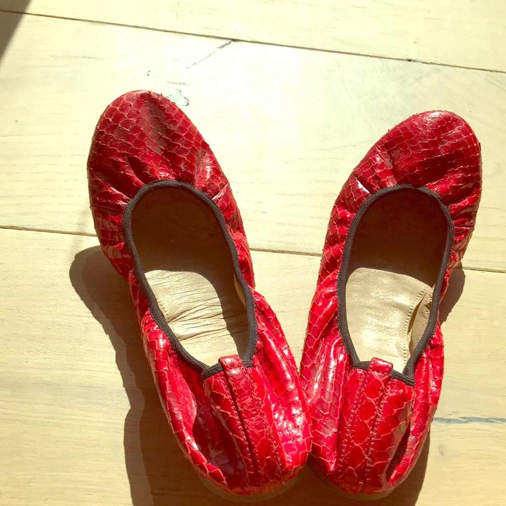 J CREW RED FLATS